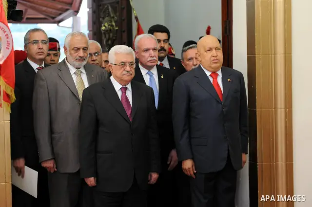Palestinian President Mahmoud Abbas (Abu Mazen) meets with Venezuelan President, Chavez in Caracas on Oct. 11,2011. Photo by Thaer Ganaim