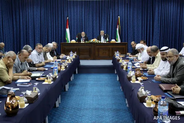 Palestinian prime minister Ismail Haniyeh in Gaza Strip, during meeting with Members of the government Palestinian To discuss the prisoner deal in Gaza city, oct. 16, 2011. Israeli soldier Gilad Shalit will be freed from...