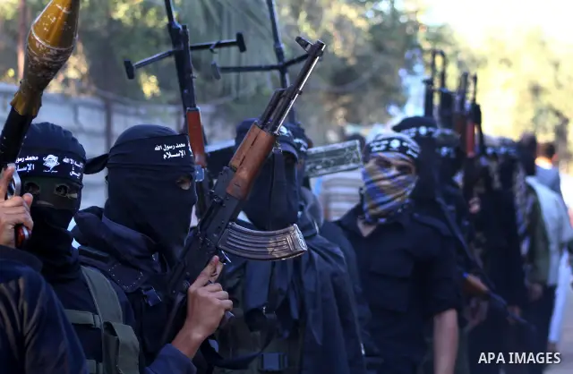 Army of Islam militants patrol during their visit to the freed Palestinian prisoners in Nusairat in central Gaza Strip October 20, 2011.The time is not right for meaningful Israeli-Palestinian peace talks, Palestinian Pr...