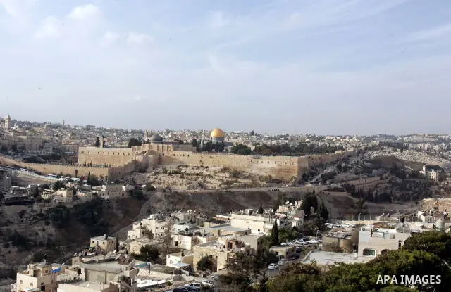 A general view of an area called "Ras al-Amud" is seen in East Jerusalem on land seized by Israel in the 1967 Middle East war October 24, 2011. Israel plans to build more than 1400 housing units in the new urban settleme...
