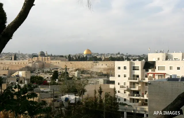A general view of an area called "Ras al-Amud" is seen in East Jerusalem on land seized by Israel in the 1967 Middle East war October 24, 2011. Israel plans to build more than 1400 housing units in the new urban settleme...