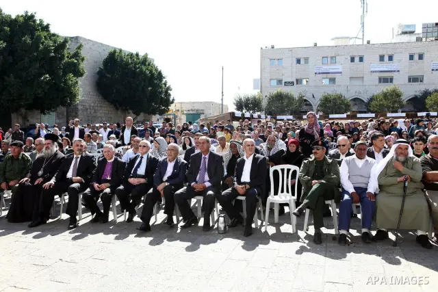 Palestinian Prime Minister Salam Fayyad attends the opening Festival of the olive harvest eleventh century in Bethlehem on Oct. 29, 2011. Photo by Mustafa Abu Dayeh