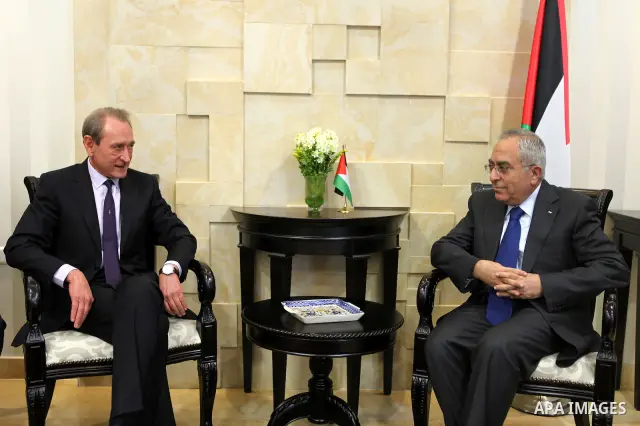 Palestinian Prime Minister Salam Fayyad meets with Paris Mayor Bertrand Delanoe in the West Bank city of Ramallah on Nov. 29, 2011. Delanoe is on an official visit to Israel and Palestinian territories. Photo by Mustafa...