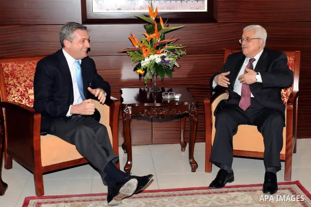 Palestinian President Mahmoud Abbas (Abu Mazen) meets with Filippo Grandi, the Commissioner-General of the UN Relief and Works Agency (UNRWA) in the West Bank city of Ramallah on Dec. 4, 2011. Photo by Mufeed Abu Hasnah