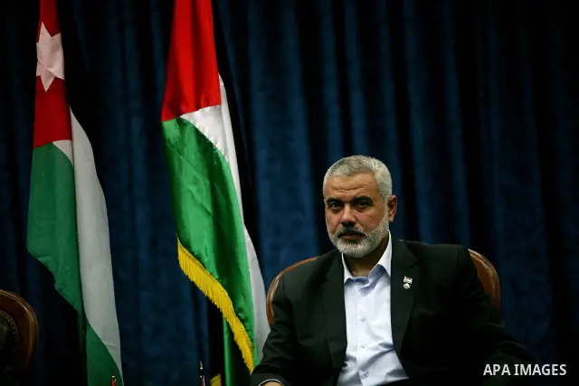 Palestinian Prime Minister in Gaza Strip, Ismail Haniyeh, receives the delegation from the Jordanian Hashemite Charity Organization, in Gaza City. 21. 2011. Photo by Ashraf Amra