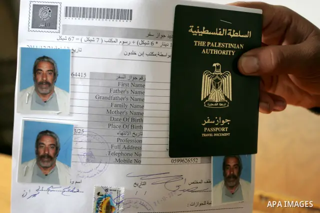 Palestinian employees working in a the Ministry of the Interior Department of Passports and visas for travel in Rafah, southern Gaza Strip December 21, 2011. Hamas spokesman Fawzi Barhoum,said that " he discussed the pro...