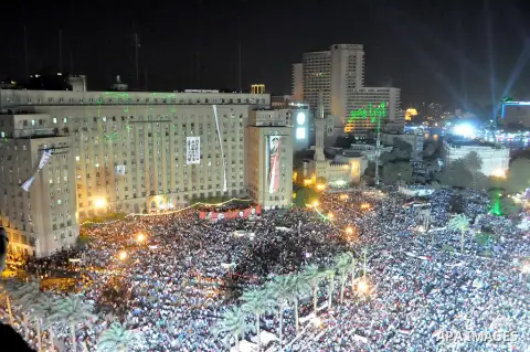 Egyptian opponents of ousted president Mohamed Morsi gather at Tahrir Square in Cairo, Egypt, 26 July 2013. Egyptian authorities on 26 July ordered ousted president Mohammed Morsi to be detained for 15 days pending furth...
