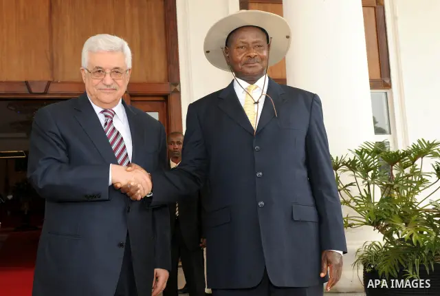 Palestinian President, Mahmoud Abbas (Abu Mazen), during a meeting with Ugandan President, Yoweri Kaguta Museveni, in Kampala, On Jan. 07, 2012. Photo by Thaer Ganaim