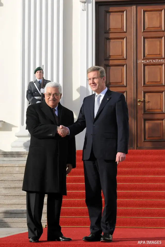 Palestine President Mahmoud Abbas meets German President Christian Wulff at Bellevue Palace in Berlin, Germany, 18 January 2012. The next day Abbas will meet German Chancellor Angela Merkel (CDU) for political talks. Pho...