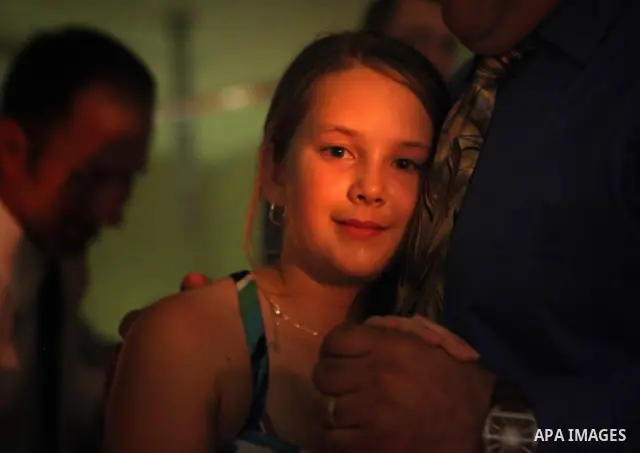 Feb. 3, 2012 - Brooksville, Fl - MAURICE RIVENBARK | Times.HT_349657_rive_DANCE.(02/03/2012, BROOKSVILLE) Hannah Rizzuto slow dances with her father Frank during the Hernando County Recreation Department's annual Father-...