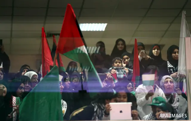 Palestinian Prime Minister in Gaza Strip, Ismail Haniyah, (not seen) gestures as he speaks in front of Bahraini officials and citizens in the Bahraini capital of Manama on Feb.05, 2012. Photo by Mohammed Al-Ostaz