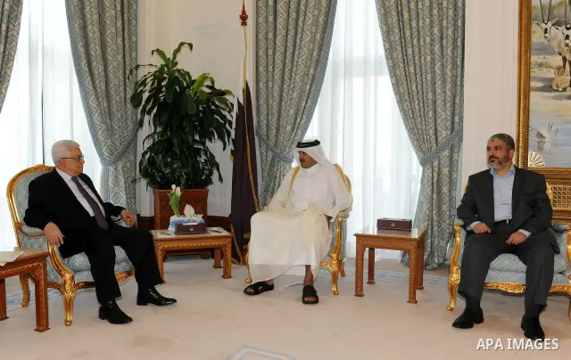 Palestinian President Mahmoud Abbas (Abu Mazen) meets with Crown Prince of Qatar, Sheikh Tamim bin Hamad in the Qatari capital Doha on Feb. 06, 2012. Photo by Thaer Ganaim