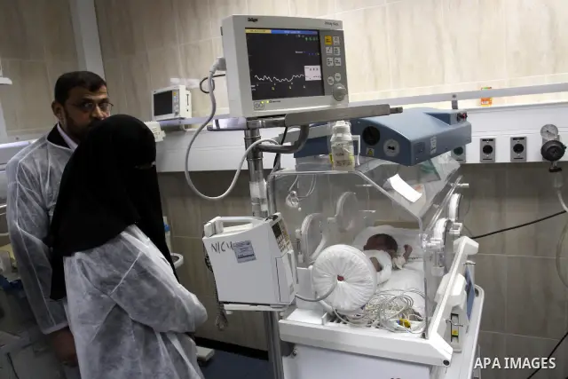 Premature babies receive treatment in the al Naser Hospital of the Children Gaza City on February 19, 2012 as the hospital suffer from running out of fuel. Palestinian Ministry of Health in Gaza, calls for the Arab State...