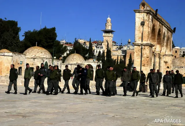 Israeli border policemen stand guard outside the Al-Aqsa mosque compound in Jerusalem’s Old City on February 21, 2012 after Israeli police and tourists visiting the site were stoned according to a police spokesman. A Pal...