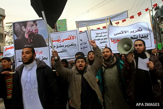 A Palestinian Salafist takes part in a protest against Syria's President Bashar al-Assad in Rafah in the southern Gaza Strip February 24, 2012. Photo by Ashraf Amra