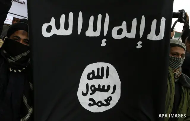 Palestinian Salafists take part in a protest against Syria's President Bashar al-Assad in Rafah in the southern Gaza Strip February 24, 2012. The black flag reads "There is no god but Allah and Mohammad is the prophet"....