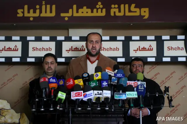 Member of the Palestinian journalist bloc in Gaza Strip, Yaser Abu Hein, speaks during press conference in Gzaz City, on Mar. 05, 2012. Photo by Ashraf Amra