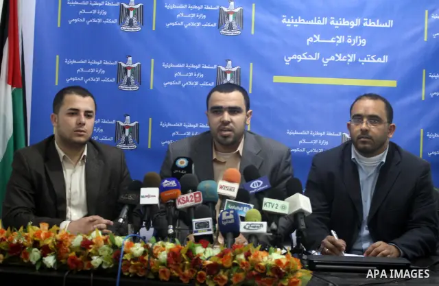 Palestinian assistant undersecretary of the Ministry of Public Works, Yasser Al- Shanti, speaks during press conference in Gaza City, on Mar. 13, 2012. Photo by Mohammed Asad
