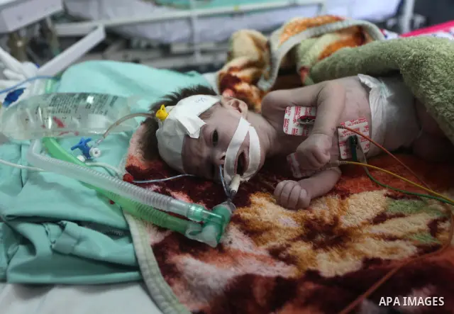 Premature babies receive treatment in the Rantisi hospital for children in Gaza City on Mar. 21, 2012 as the hospital suffer from running out of fuel. Palestinian Ministry of Health in Gaza, calls for the Arab States and...