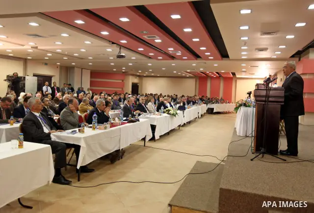 Palestinian Prime Minister, Salam Fayyad, speaks at the first conference for communicable diseases in the West Bank city of Ramallah, on Apr. 02, 2012. Photo by Mustafa Abu Dayeh