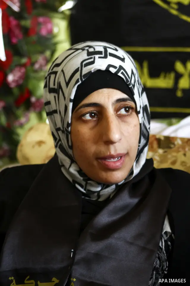 Palestinian prisoner Hanaa Shalabi during, who spent 43 days on hunger strike in an Israeli prison, in Al-Quds hospital in Gaza City on April 2, 2012. Shalabi, who had begun her hunger strike after being arrested on Febr...
