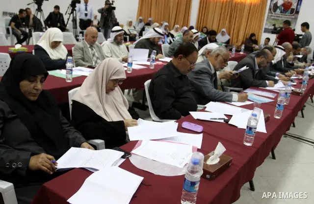 Members of the Palestinian legislative Council during the meeting discussing the issue of Palestinian prisoners in the Ministry of the prisoners in Gaza on April, 16, 2012. Some 1,600 Palestinian prisoners held in Israel...