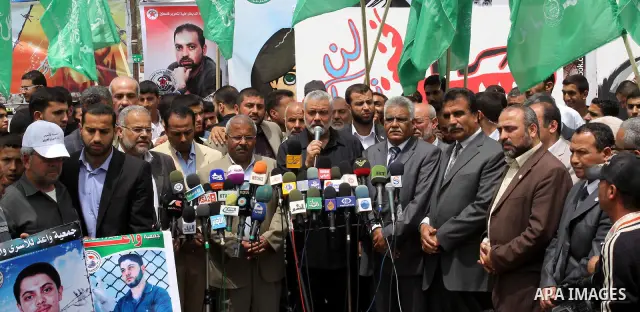 Palestinian Prime minister in Gaza Ismail Haniyeh speaks during Sit-in tent to show solidarity with Palestinians prisoners held in Israeli jails in Gaza City on April 30, 2012. At least 1,350 Palestinian prisoners being...