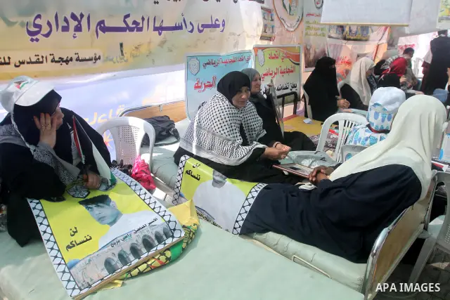 Palestinians participat at hunger striking during a sit-in tent held by Palestinian released prisoners, solidarity with Palestinian prisoners held in Israeli jails, in Gaza City on May 3, 2012. Over the past week, Over t...