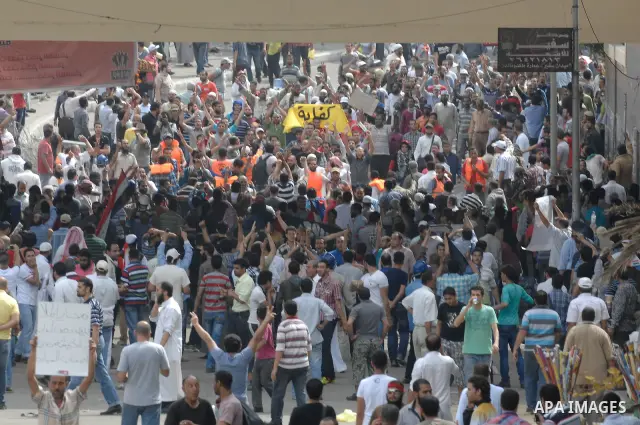 May 4, 2012 - Cairo, Egypt - Egyptians protest during the 'Final Friday' march against Military Rule in the Abasseya neighborhood of Cairo on May 4, 2012. The 'Final Friday' protests were called after a week of street ba...