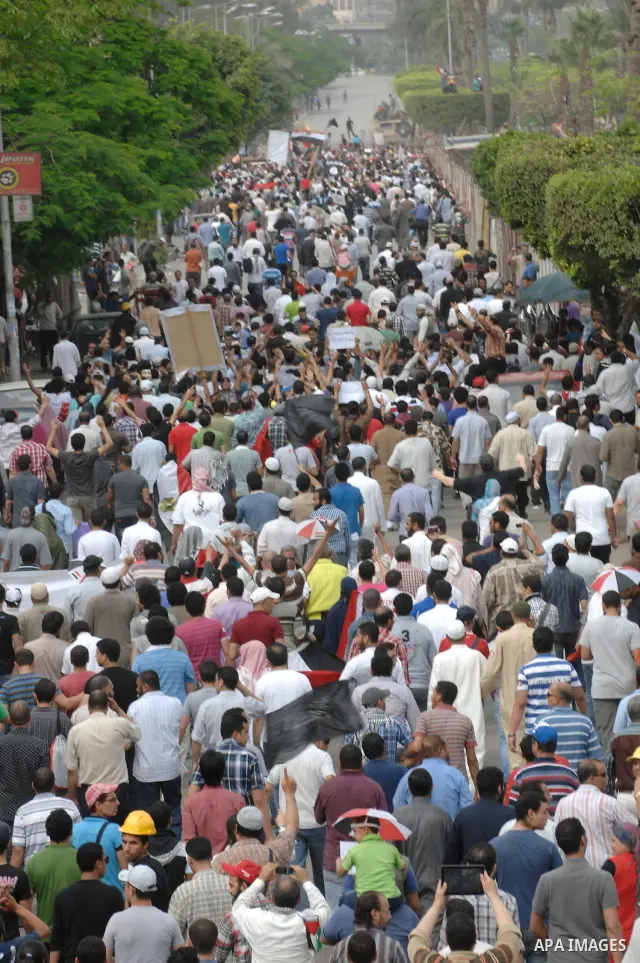May 4, 2012 - Cairo, Egypt - Egyptians protest during the 'Final Friday' march against Military Rule in the Abasseya neighborhood of Cairo on May 4, 2012. The 'Final Friday' protests were called after a week of street ba...