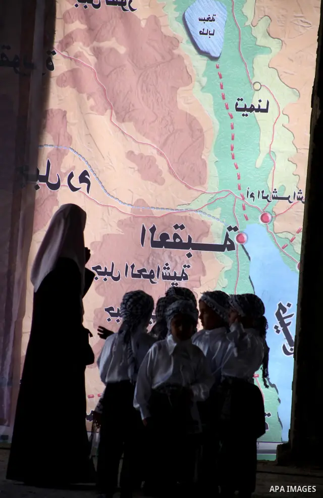 Palestinian children take part in a rally in Gaza City ahead of Nakba May 9, 2012. On May 15 Palestinians will mark "Nakba," or catastrophe, of Israel's founding in a 1948 war, when hundreds of thousands of their brethre...