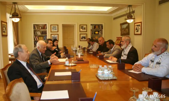 Palestinians delegation of released prisoners meets with the Secretary General of the League of Arab States Nabil Arabi in Egypt on May 12, 2012. Photo by Emad Ashtawy