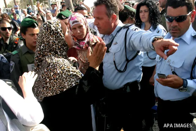 Israeli police Prevented Palestinian demonstrators as they try to disperse a protest against a parade marking Jerusalem Day, in front of Damascus Gate outside Jerusalem's Old City May 20, 2012. Jerusalem Day marks the an...