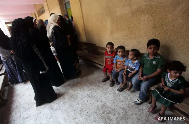 Voters wait outside a polling station in Cairo during presidential elections May 24, 2012. Egypt resumes its first free presidential election on Thursday after voting passed off mostly calmly on the first day apart from...