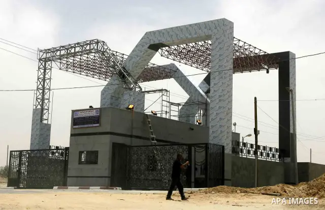 General view to the Rafah border crossing between Egypt and the Gaza Strip. Islamic Relief provided million for the reconstruction of the Rafah border crossing between Egypt and Gaza, on May 28, 2012. Photo by Eyad Al Ba...
