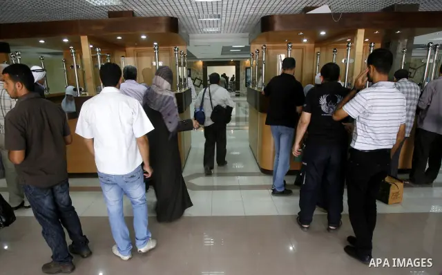 Palestinians access to the Rafah border crossing between Egypt and the Gaza Strip. Islamic Relief provided million for the reconstruction of the Rafah border crossing between Egypt and Gaza, on May 28, 2012. Photo by Eya...