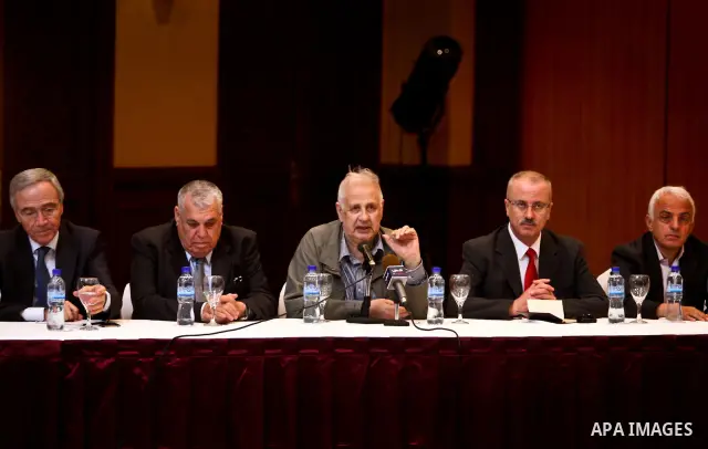 Committees of the leaders of Palestinian factions, meet with members of the Central Elections Commission as CEC officials prepare to begin work on updating the electoral register in the Gaza Strip, a key step to pave the...