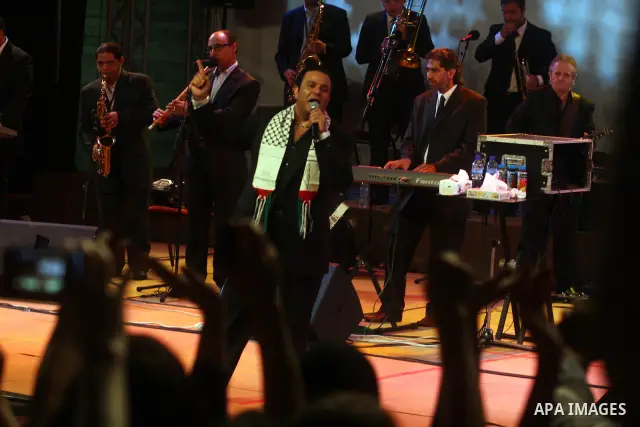 Egyptian singer Mohamed Fouad during a concert at the Palestine International Festival for singing and music in the West Bank city of Ramallah, on July 7, 2012. Photo by Issam Rimawi
