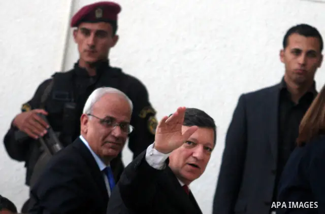 Palestinian President Mahmoud Abbas, meets European Commission President Jose Manuel Barroso in the West Bank city of Ramallah July 8, 2012. Photo by Issam Rimawi