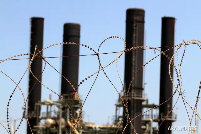 A general view for energy company during maintenance work in Gaza city, on July 14, 2012. Photo by Majdi Fathi