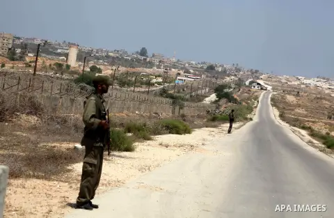 Palestinians Hamas security guard on duty on the border between Egypt and Gaza strip in Rafah town southern Gaza strip on, 06 August 2012. Reports state that at least five gunmen were killed after they tried to infiltrat...