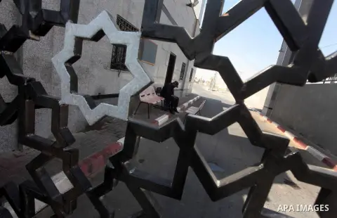 A Palestinian Hamas security guard on duty on the border between Egypt and Gaza strip in Rafah town southern Gaza strip on, 06 August 2012. Reports state that at least five gunmen were killed after they tried to infiltra...
