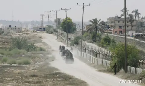 Palestinian security forces stand guard on the border between Egypt and the southern Gaza Strip, near Rafah August 6, 2012. Egypt has closed the terminal, the only gateway for Gaza's people after the deadly attack on its...