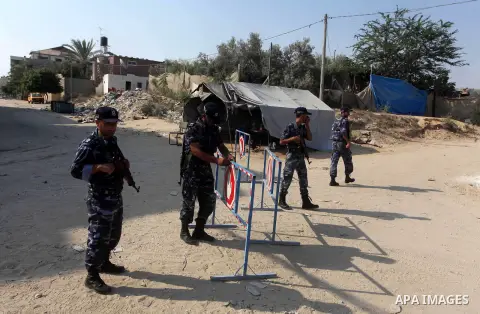 A Palestinian Hamas security guard on duty on the border between Egypt and Gaza strip in Rafah town southern Gaza strip on, 06 August 2012. Reports state that at least five gunmen were killed after they tried to infiltra...