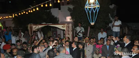 Newly elected Egyptian President Mohamed Mursi is flanked by Field Marshal Hussein Tantawi and Egyptian Armed Forces Chief of Staff Sami Anan as he talks to the soldiers at a checkpoint in al-Arish August 10, 2012. Egypt...