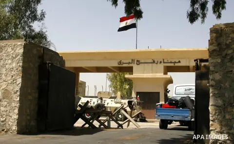 A vehicle enters into Egypt at the Rafah border crossing in the southern Gaza strip, 14 August 2012. Egypt re-opened the Rafah crossing between Egypt and Gaza Strip for the second time since its complete closure in the w...