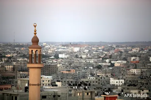 A general view shows Gaza City from the top in the central of Gaza strip, on August 23, 2012. The Gaza Strip has small construction and handicrafts industries, and some farming, including citrus fruits, olives, and lives...