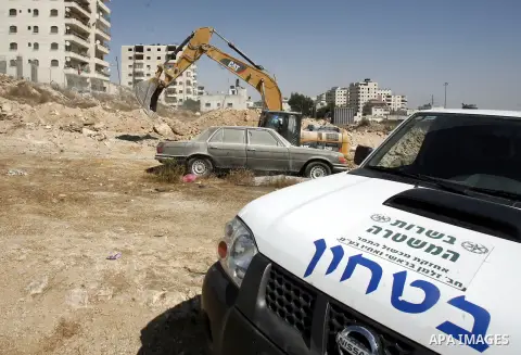 A part of Israel's separation barrier between Pisgat Ze'ev Jewish settlement and Shu'fat refugee camp near Jerusalem city on Sep. 05, 2012. Pisgat Ze'ev is situated east of Shuafat and Beit Hanina, west of Hizma, south o...