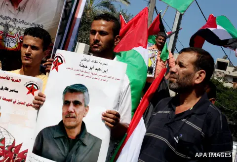 Palestinians participate a protest to calling for the liberty of Palestinians being held in Israeli jails, in Gaza city of on September 18, 2012 . Photo by Ashraf Amar