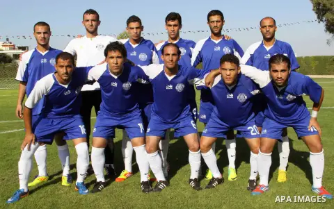 The Palestinian team of al-Shatie before a soccer match with the team of al-Shijaia during the premier league in Gaza city on 23 September 2012. Photo by Alaa Shamaly